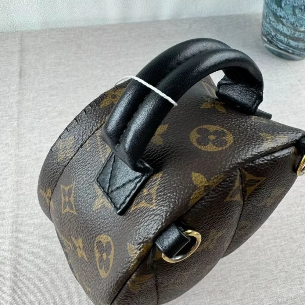 Louis Vuitton Women Pre-Loved Bag Very Good Condition